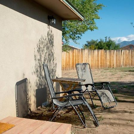 Fully Furnished, Serene Taos House Villa Exterior photo