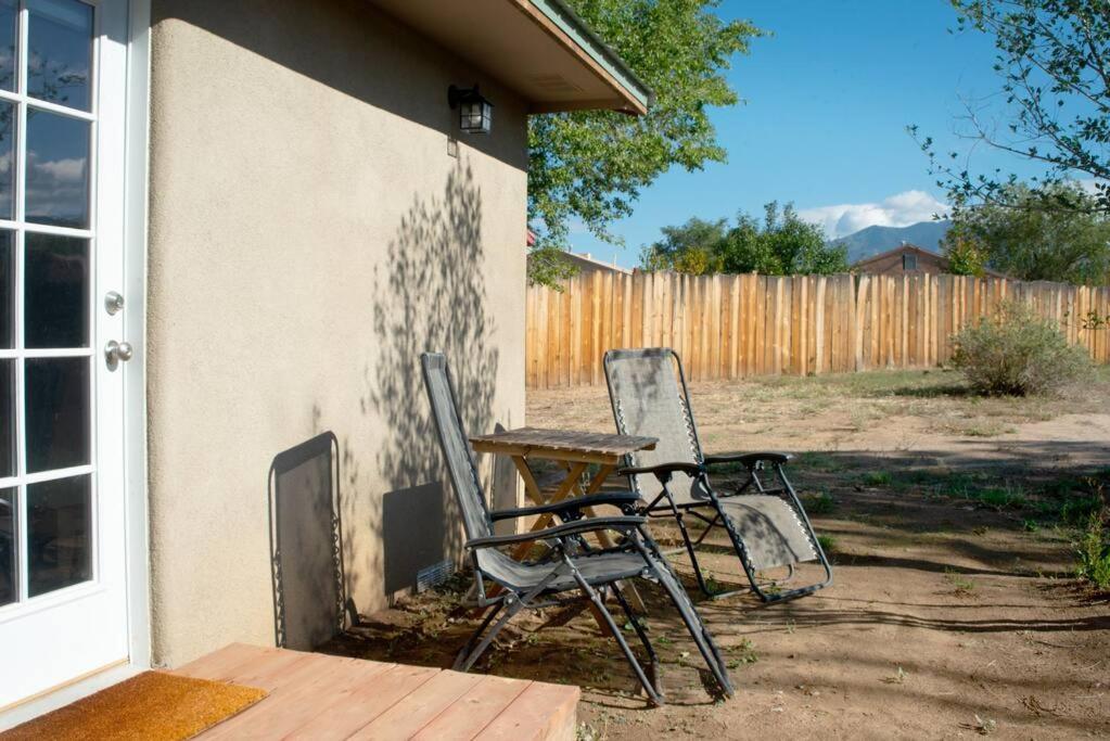 Fully Furnished, Serene Taos House Villa Exterior photo